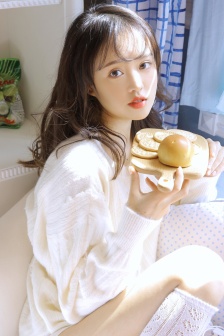帮mm解脱睡衣小游戏